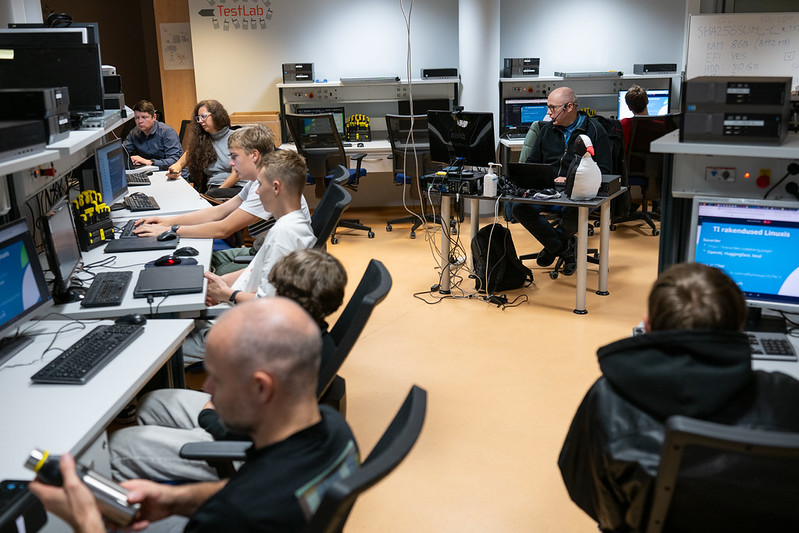 TalTech IT College, Free Software Knowledge Center lab
