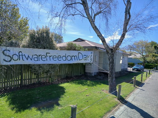 Sydenham Community Centre + SFD banner